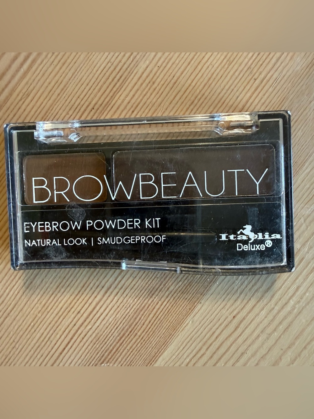 BrowBeauty Eyebrow Powder Kit — 
Medium Brown